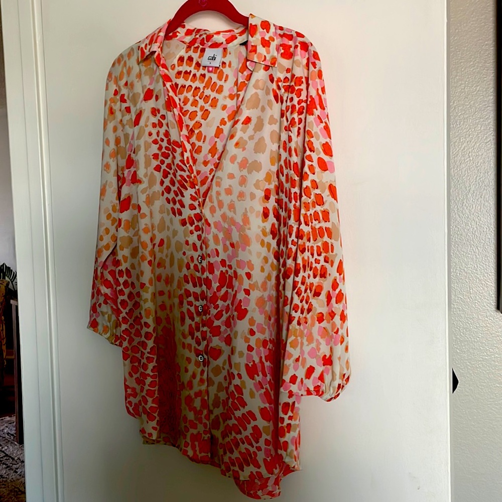 CAbi blouse, NWOT, never worn.